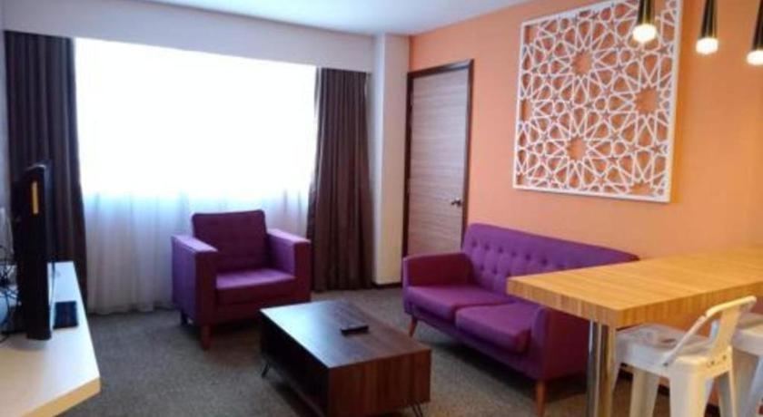 Grand Barakah Hotel أمبانغ المظهر الخارجي الصورة
